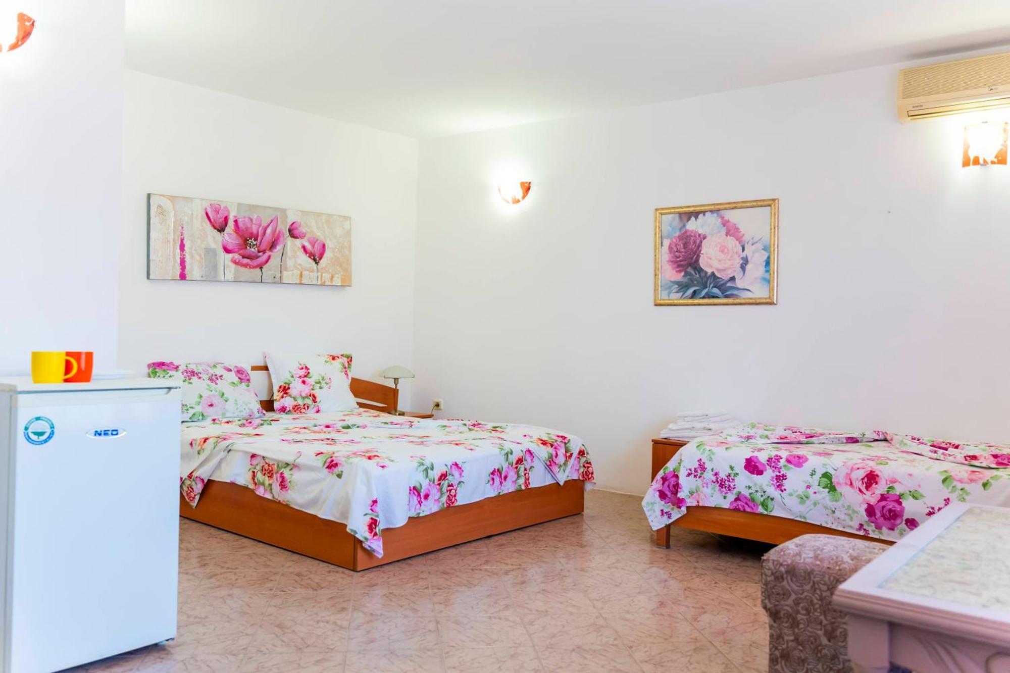 Family House Katerini Hotel Nesebar Buitenkant foto